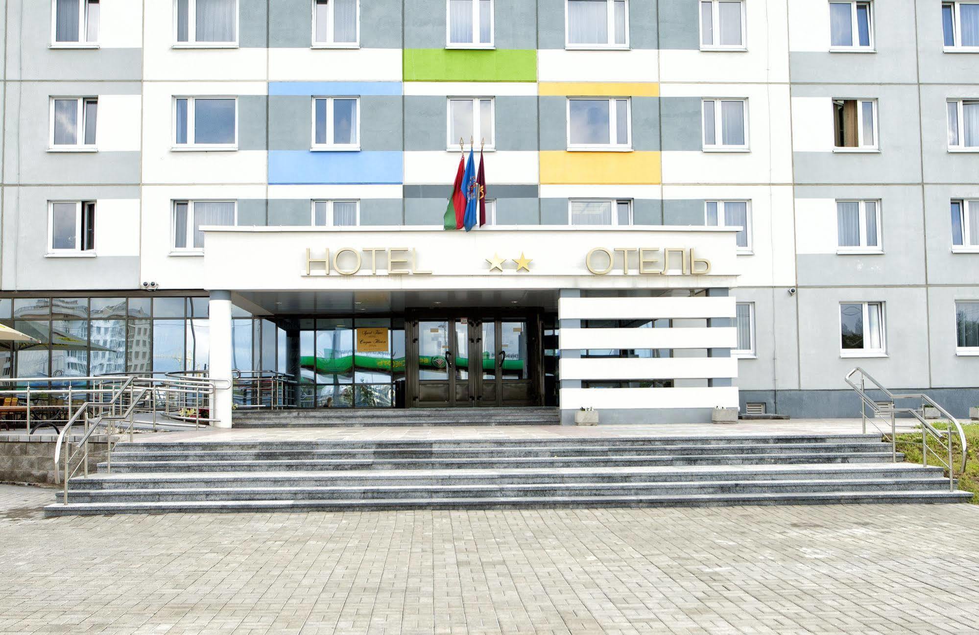 Sport Time Hotel Минск Екстериор снимка
