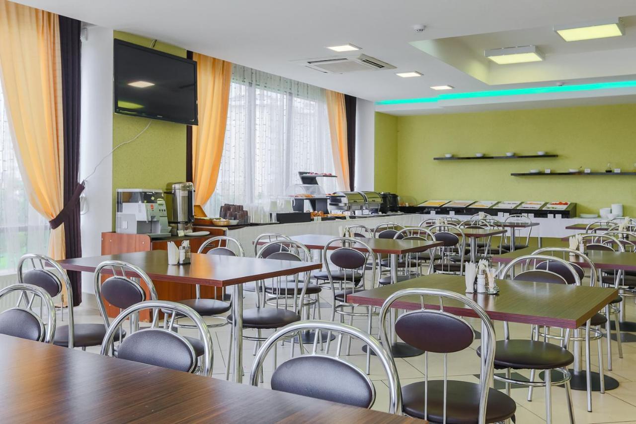 Sport Time Hotel Минск Екстериор снимка
