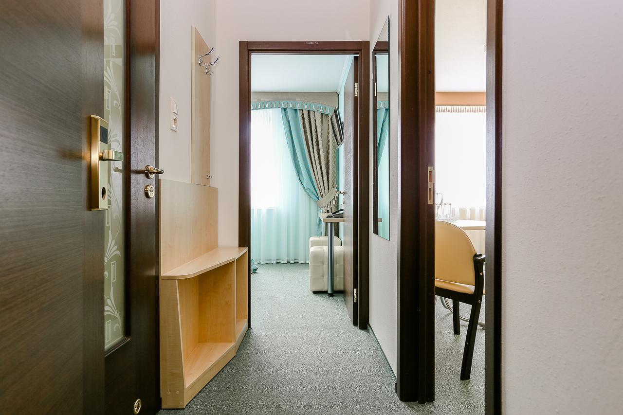 Sport Time Hotel Минск Екстериор снимка